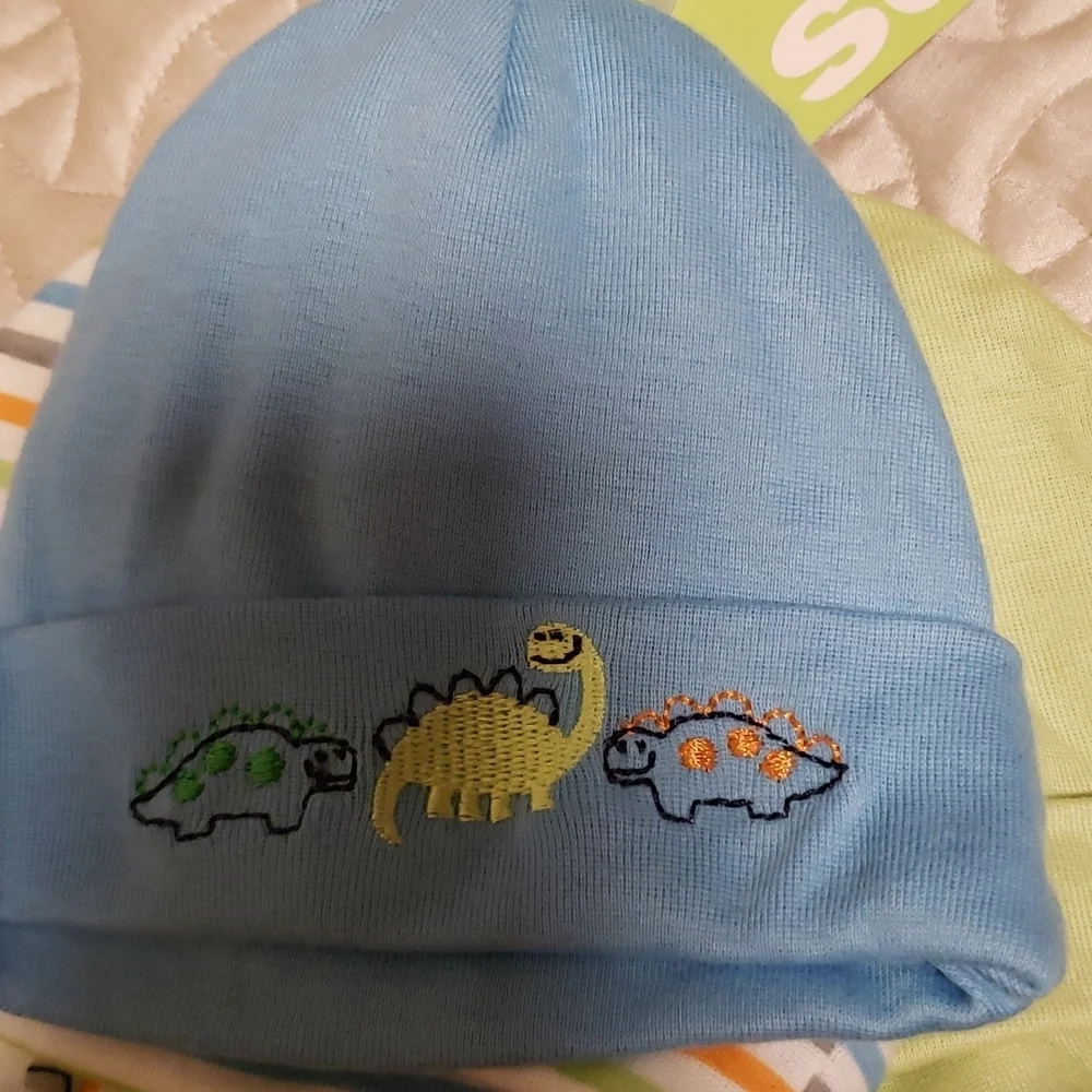 🔶️5 for $30🔶️ Baby Caps - Picture 2 of 6